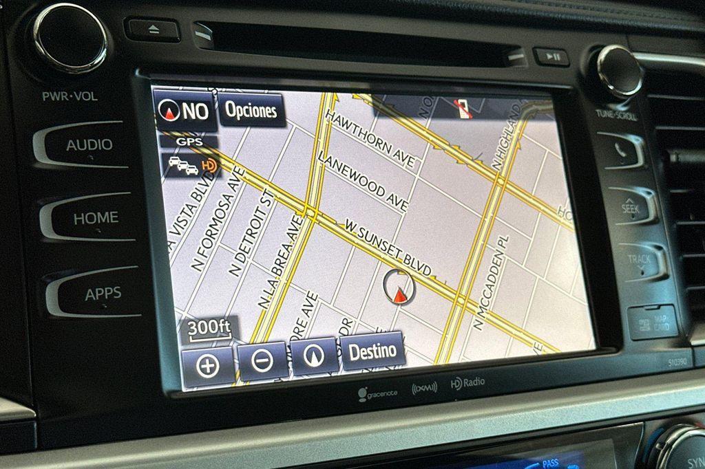used 2019 Toyota Highlander car, priced at $27,777
