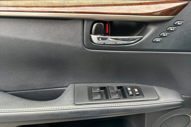 used 2015 Lexus ES 350 car, priced at $18,995