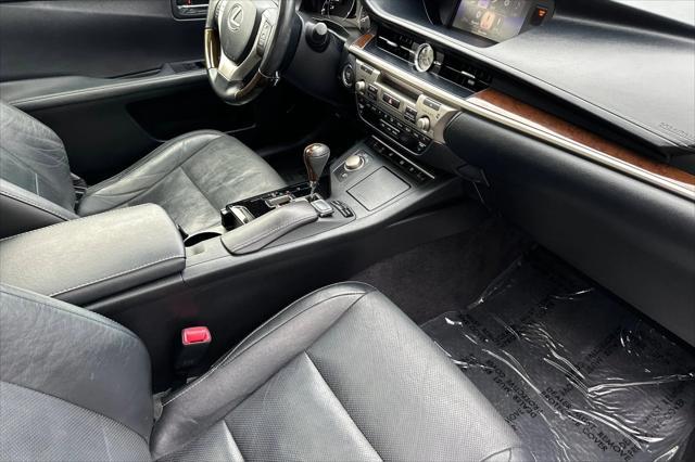 used 2015 Lexus ES 350 car, priced at $18,995