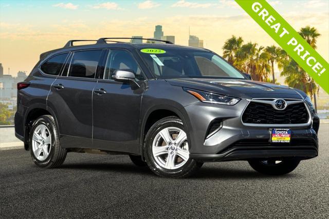 used 2022 Toyota Highlander car, priced at $29,977