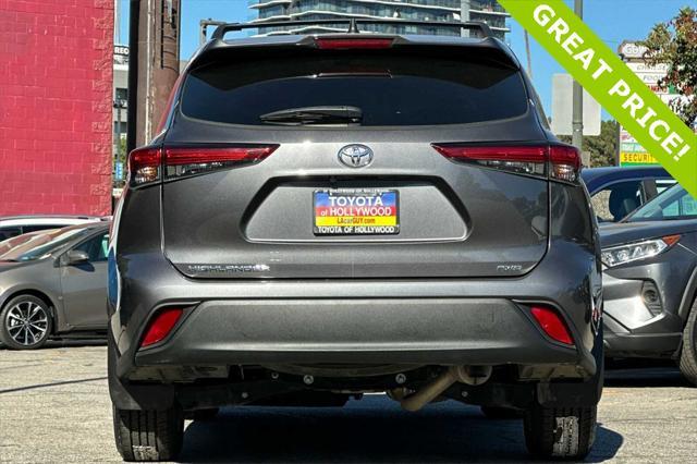 used 2022 Toyota Highlander car, priced at $29,977