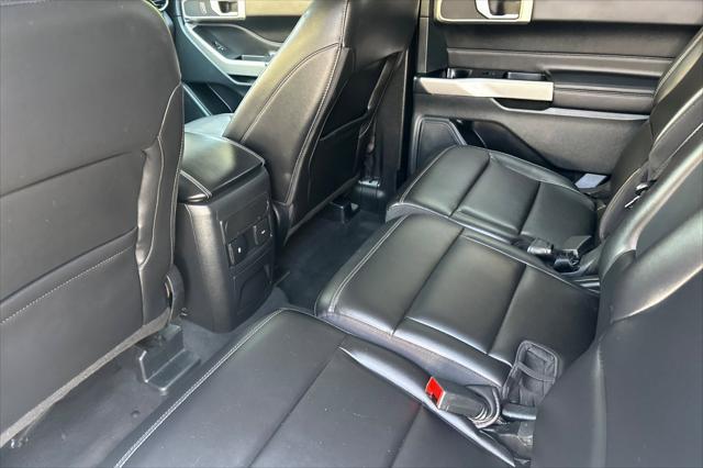 used 2023 Ford Explorer car, priced at $26,995