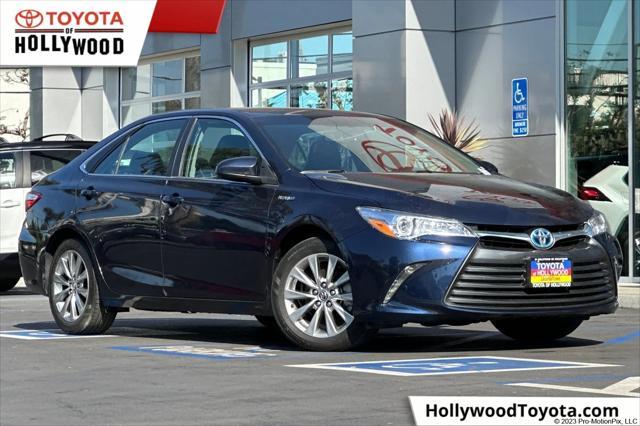 used 2015 Toyota Camry Hybrid car, priced at $19,995