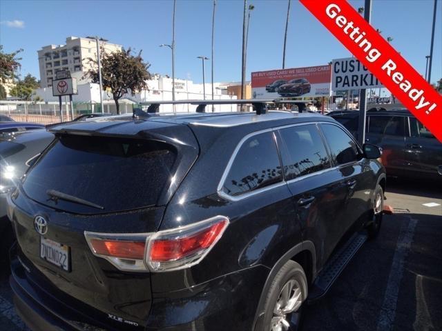 used 2015 Toyota Highlander car, priced at $15,997