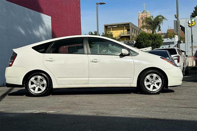 used 2008 Toyota Prius car, priced at $9,995