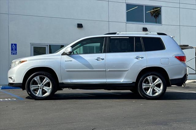 used 2012 Toyota Highlander car, priced at $8,995