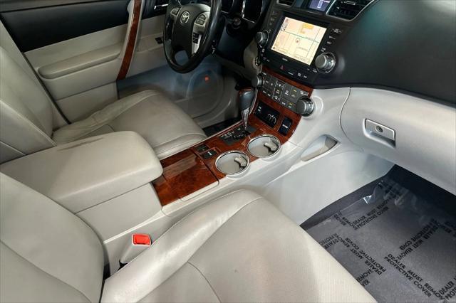 used 2012 Toyota Highlander car, priced at $8,995