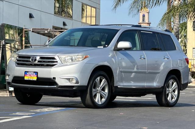 used 2012 Toyota Highlander car, priced at $8,995