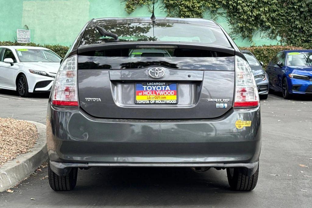 used 2007 Toyota Prius car, priced at $7,995