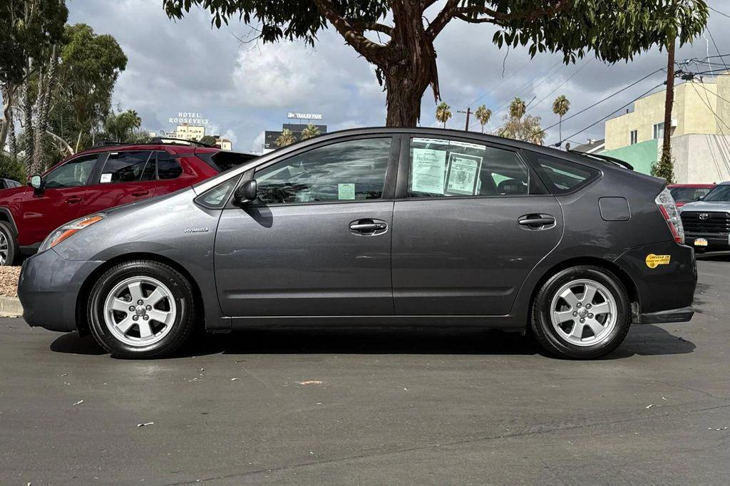 used 2007 Toyota Prius car, priced at $7,995