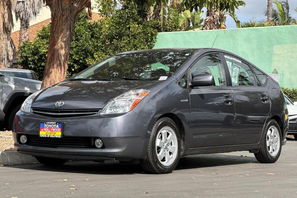 used 2007 Toyota Prius car, priced at $7,995