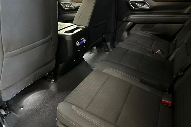 used 2024 GMC Yukon car, priced at $56,677