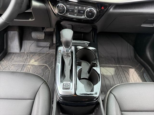 used 2025 Chevrolet Trax car, priced at $23,900