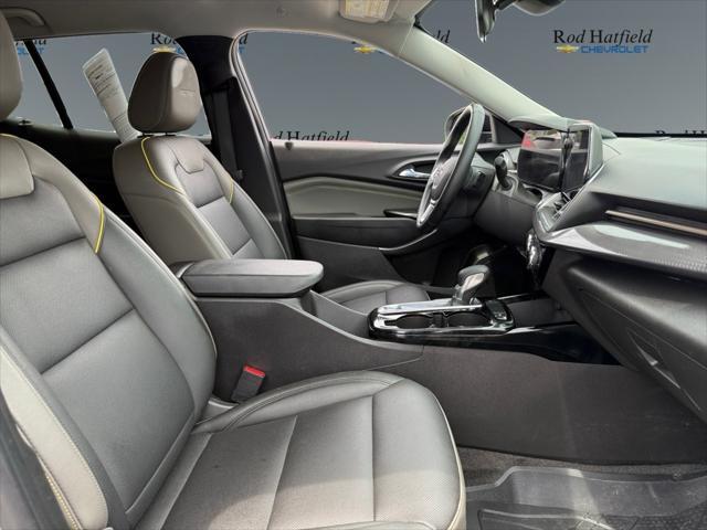used 2025 Chevrolet Trax car, priced at $23,900