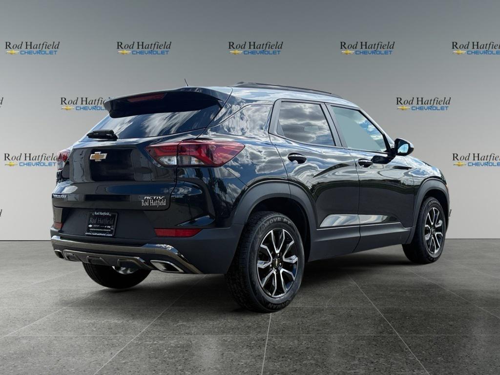 used 2023 Chevrolet TrailBlazer car, priced at $20,977
