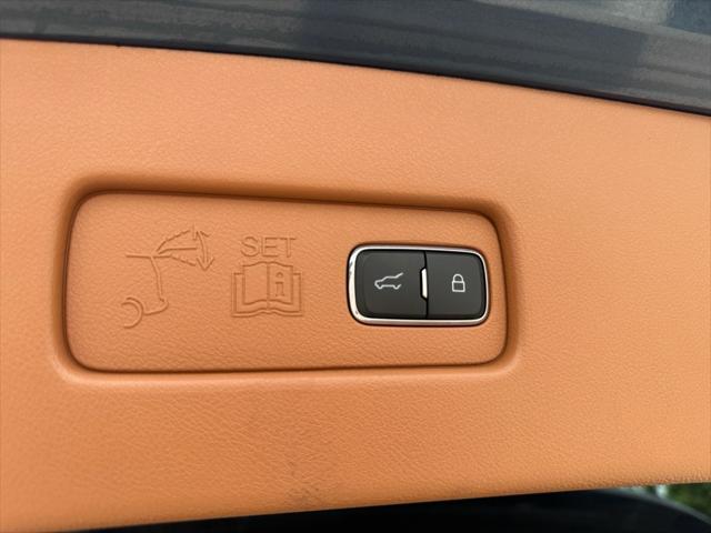used 2020 Lincoln Aviator car, priced at $35,994