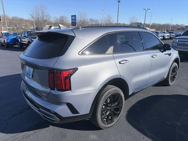 used 2023 Kia Sorento car, priced at $35,454