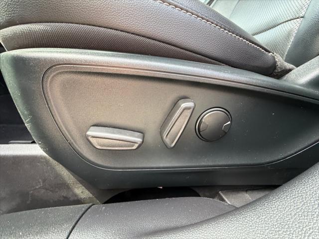 used 2022 Ford Escape car, priced at $22,987