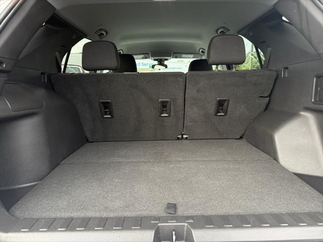 used 2021 Chevrolet Equinox car, priced at $18,800
