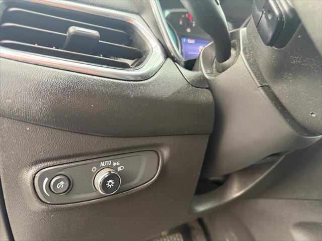 used 2021 Chevrolet Equinox car, priced at $18,800