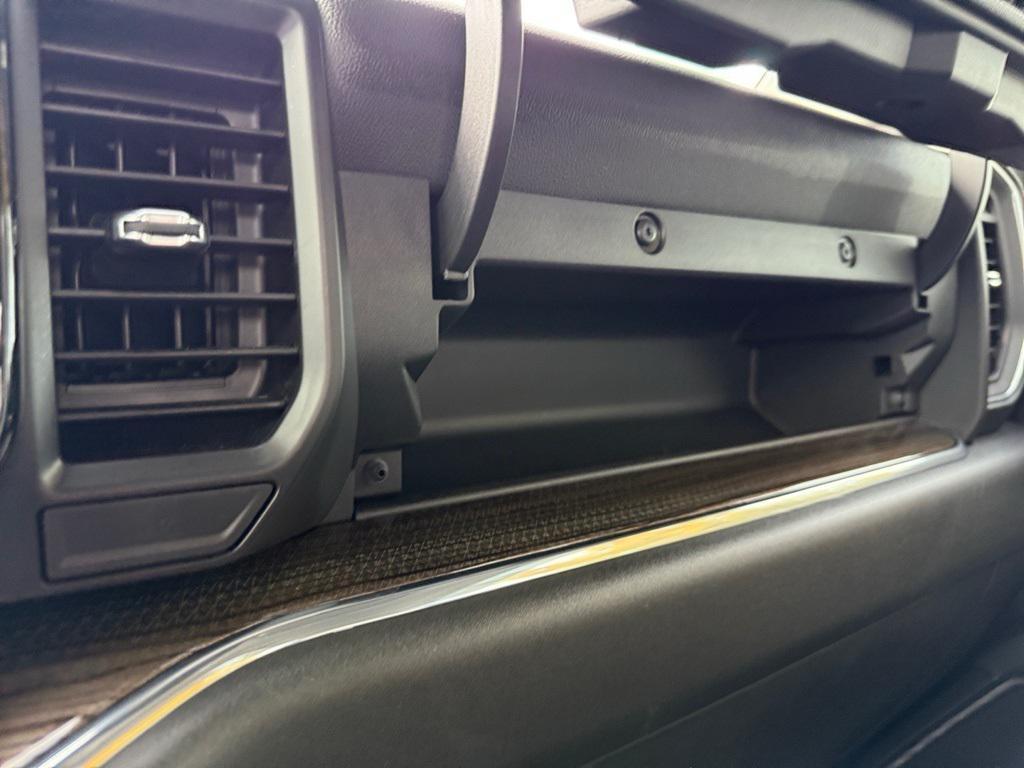 used 2024 Chevrolet Silverado 1500 car, priced at $41,284