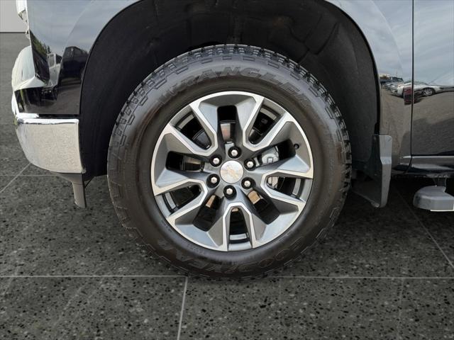 used 2024 Chevrolet Silverado 1500 car, priced at $42,987