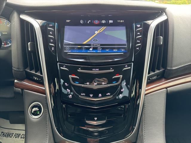 used 2020 Cadillac Escalade ESV car, priced at $29,097