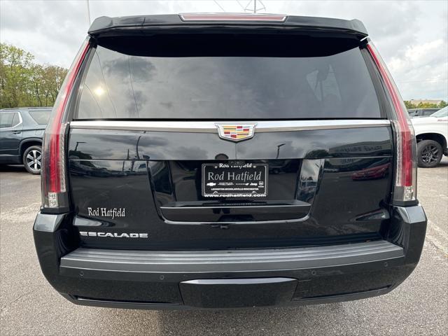 used 2020 Cadillac Escalade ESV car, priced at $29,097