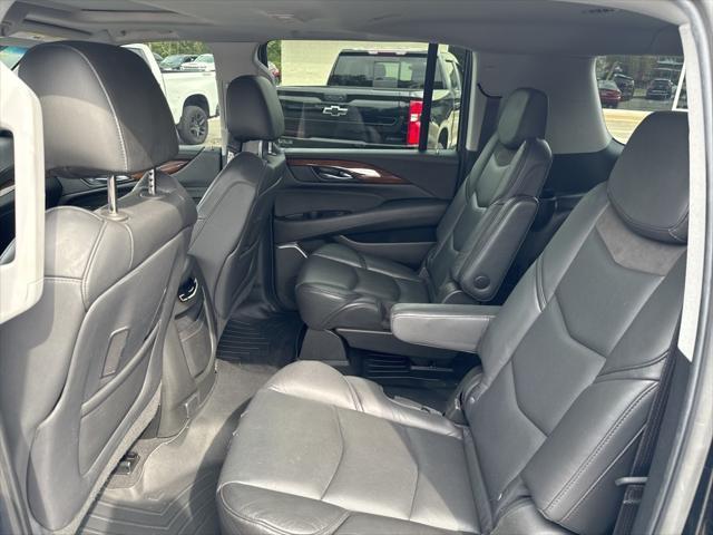 used 2020 Cadillac Escalade ESV car, priced at $29,097