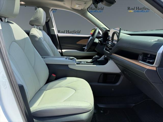 used 2024 Toyota Grand Highlander car, priced at $51,433
