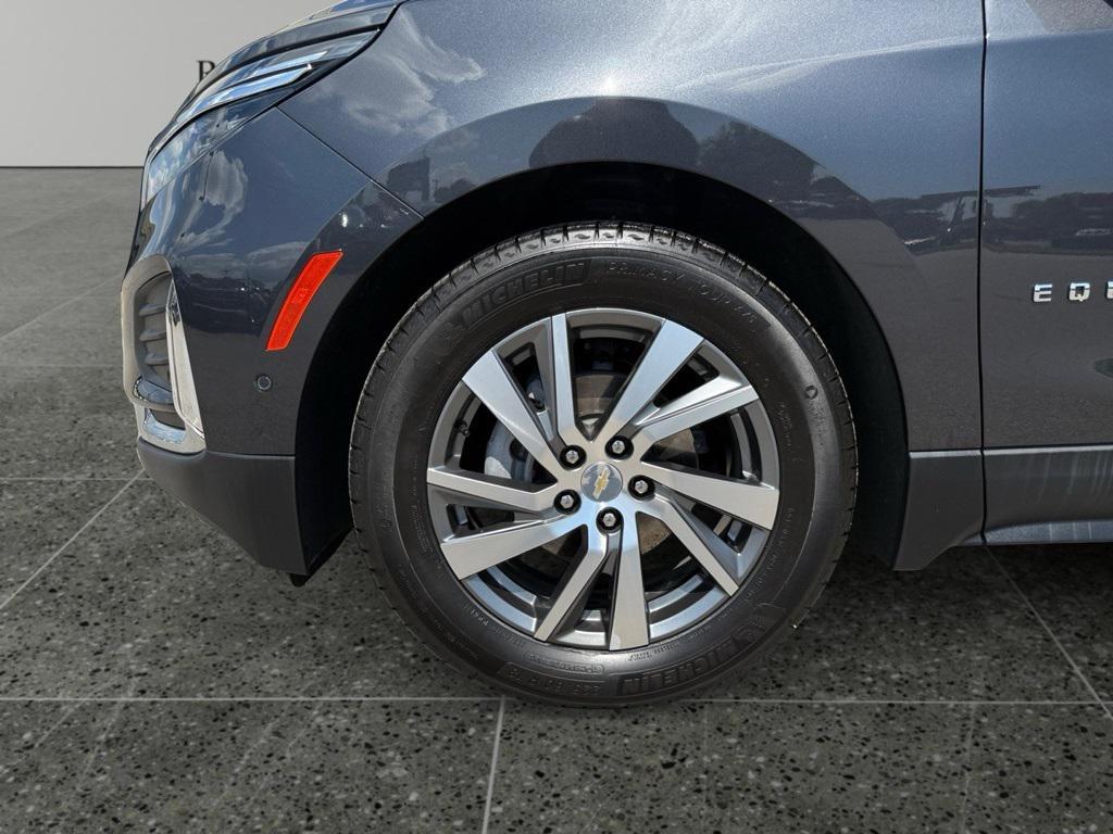used 2022 Chevrolet Equinox car, priced at $25,625