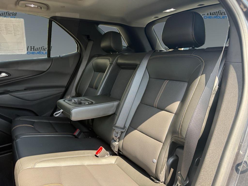 used 2022 Chevrolet Equinox car, priced at $25,625