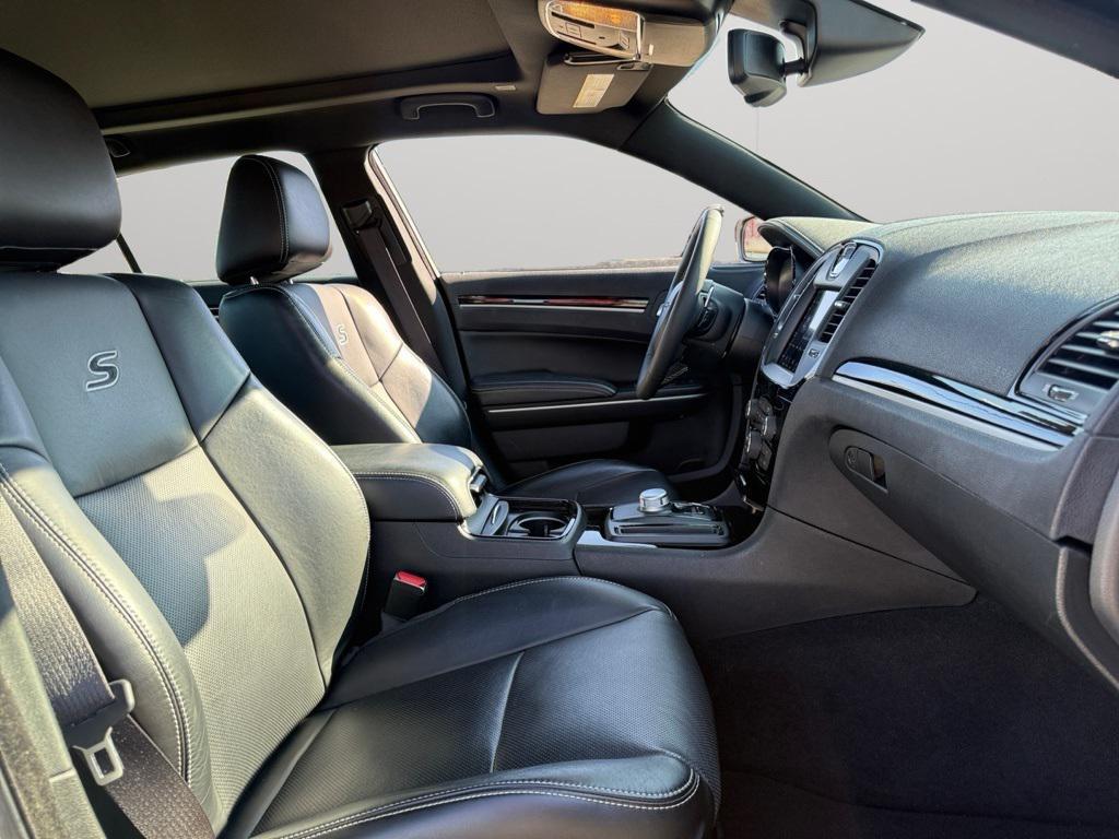 used 2022 Chrysler 300 car, priced at $26,586