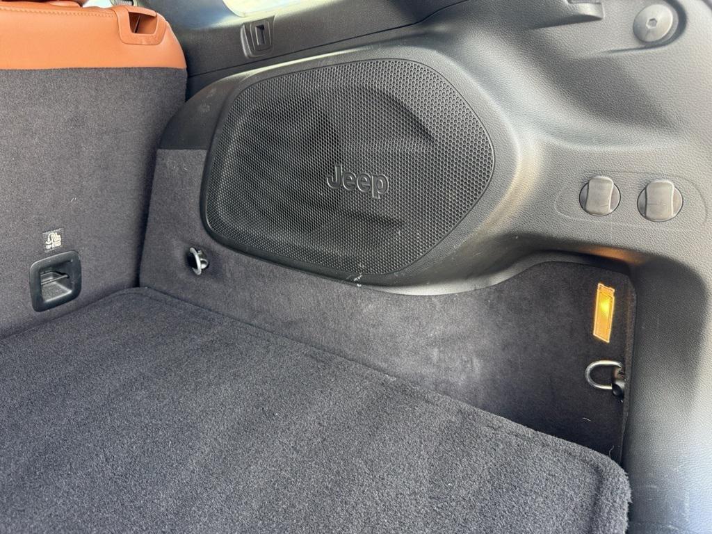 used 2019 Jeep Cherokee car, priced at $20,909