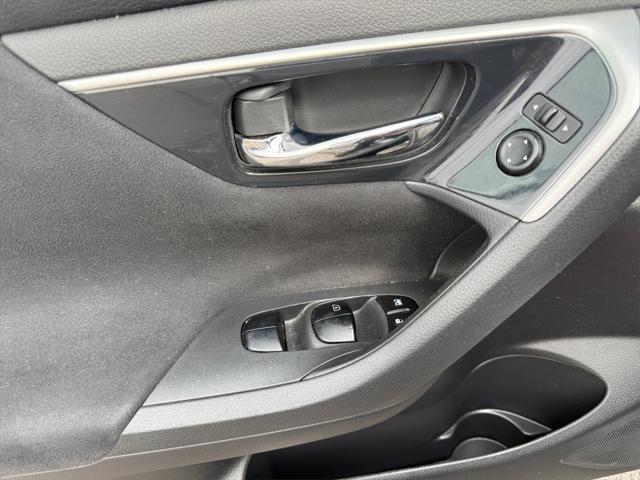 used 2014 Nissan Altima car, priced at $10,524