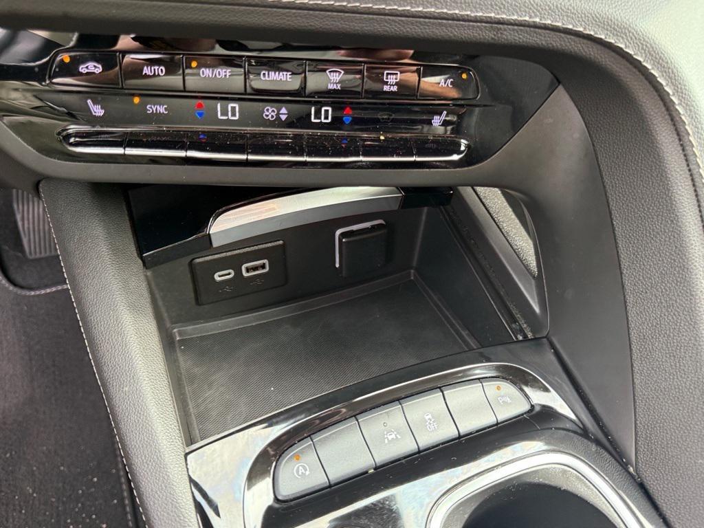 used 2021 Buick Envision car, priced at $20,458