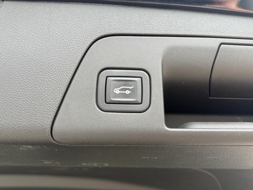 used 2021 Buick Envision car, priced at $20,458