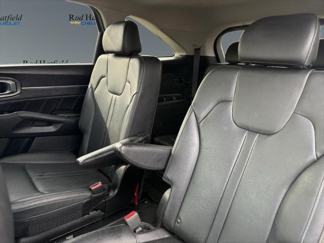 used 2022 Kia Sorento car, priced at $28,990