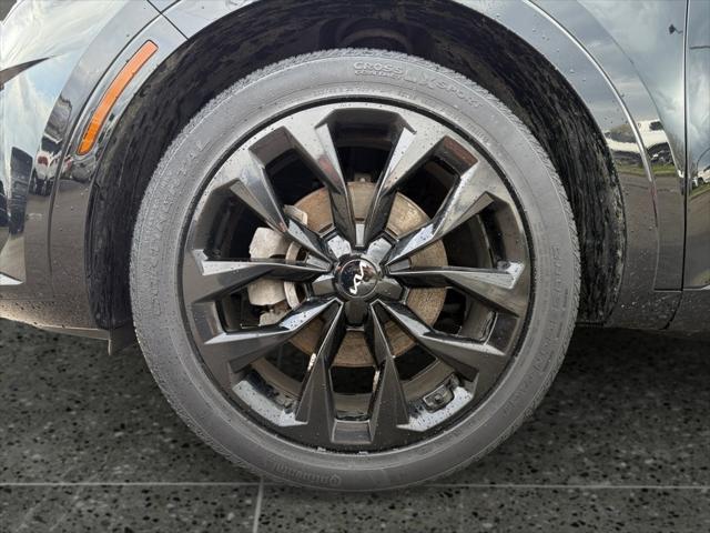 used 2022 Kia Sorento car, priced at $28,990