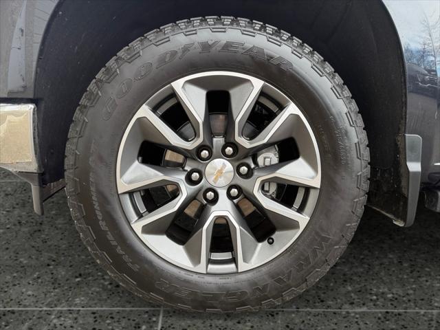 used 2024 Chevrolet Silverado 1500 car, priced at $41,792