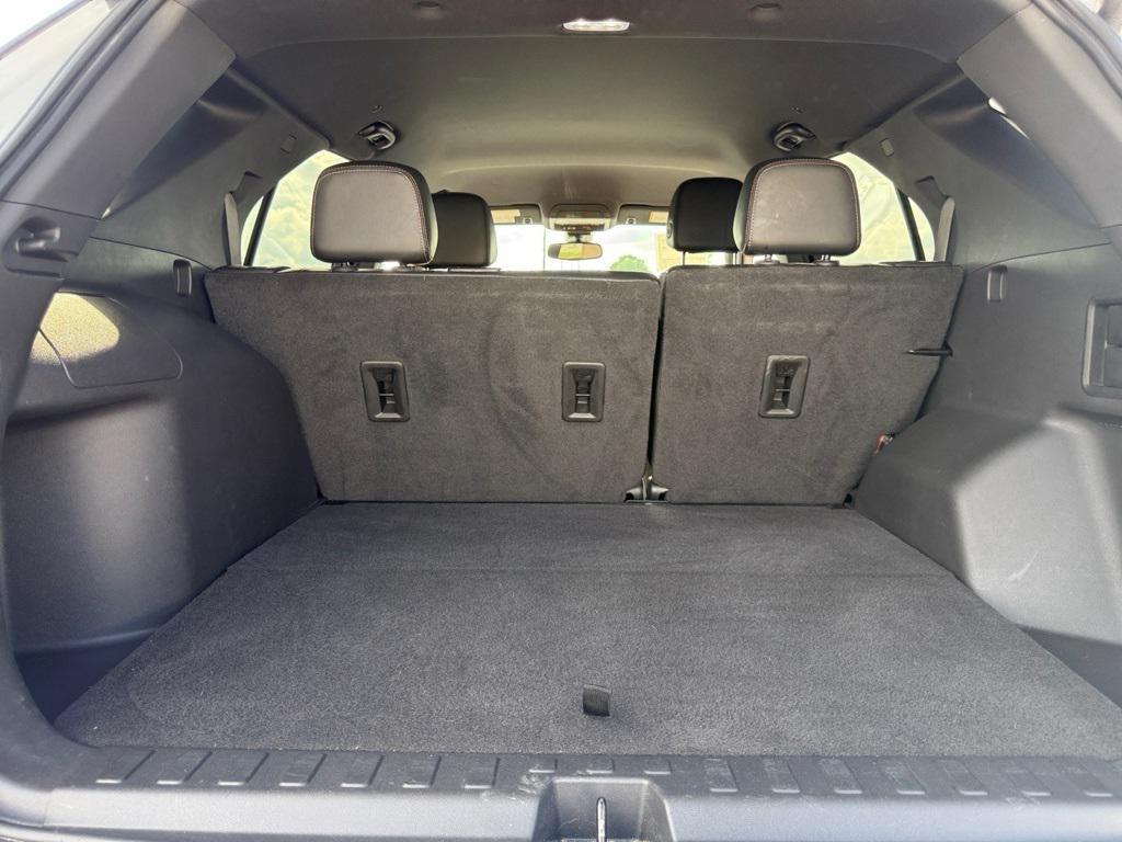 used 2023 Chevrolet Equinox car, priced at $23,871