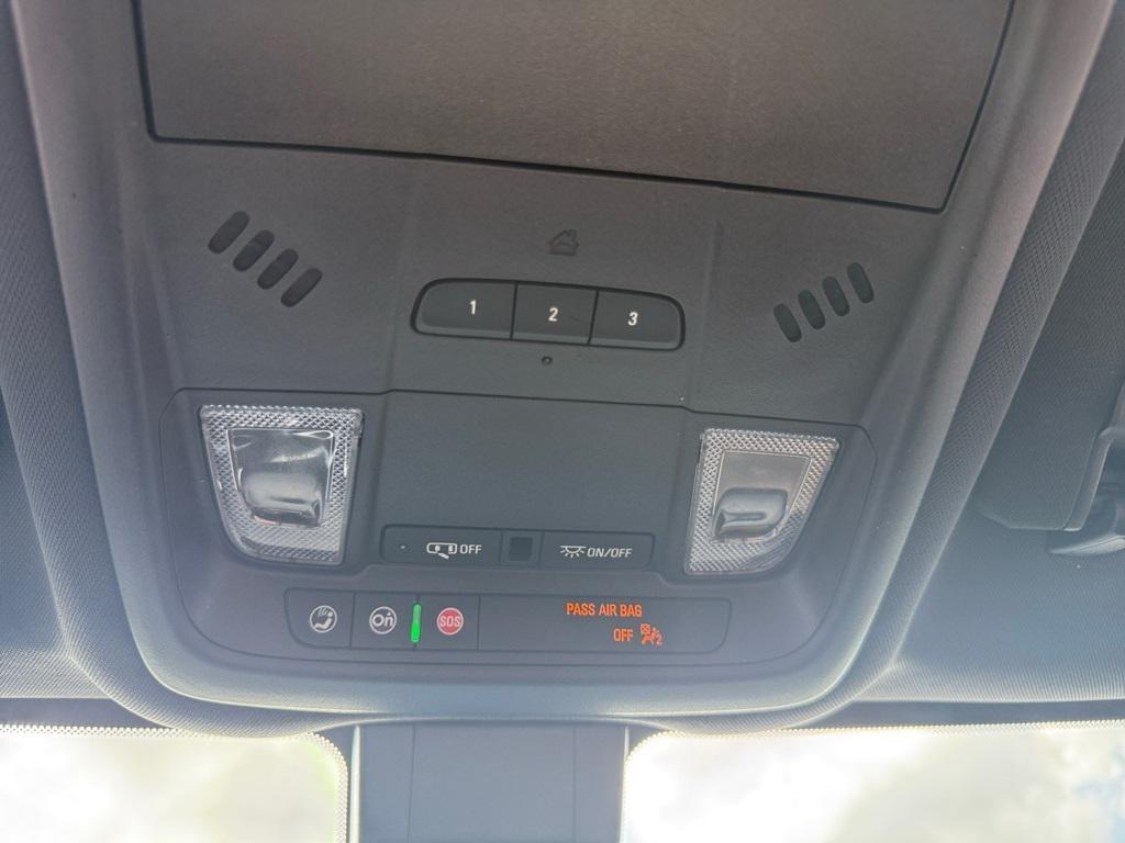 used 2023 Chevrolet Equinox car, priced at $23,871