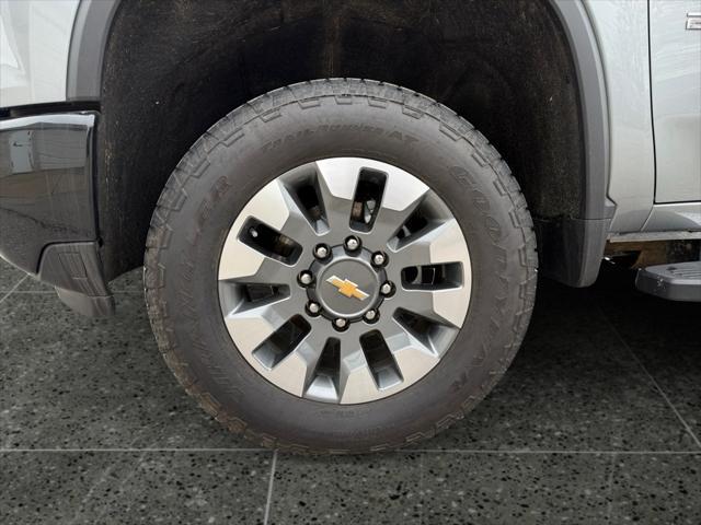 used 2024 Chevrolet Silverado 2500 car, priced at $52,894