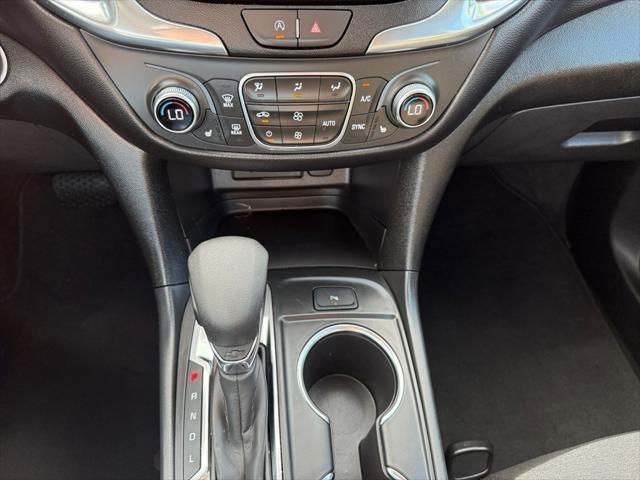 used 2024 Chevrolet Equinox car, priced at $22,600
