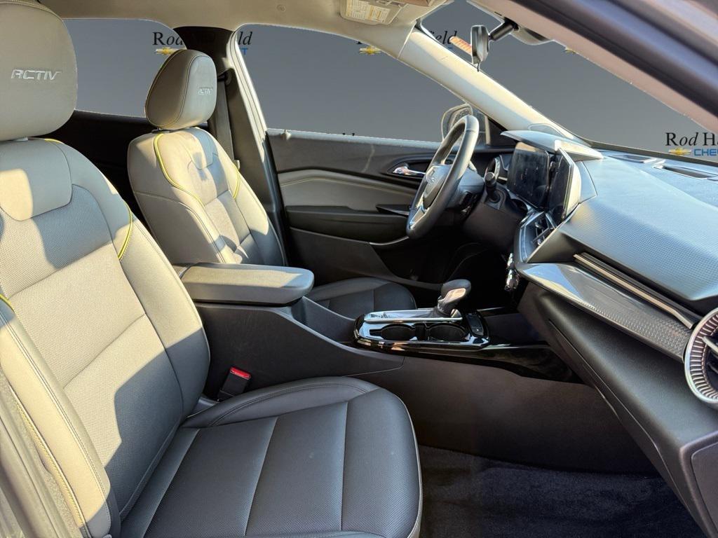 used 2024 Chevrolet Trax car, priced at $23,194