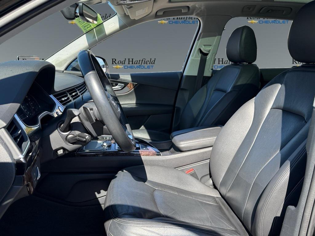 used 2018 Audi Q7 car, priced at $17,599
