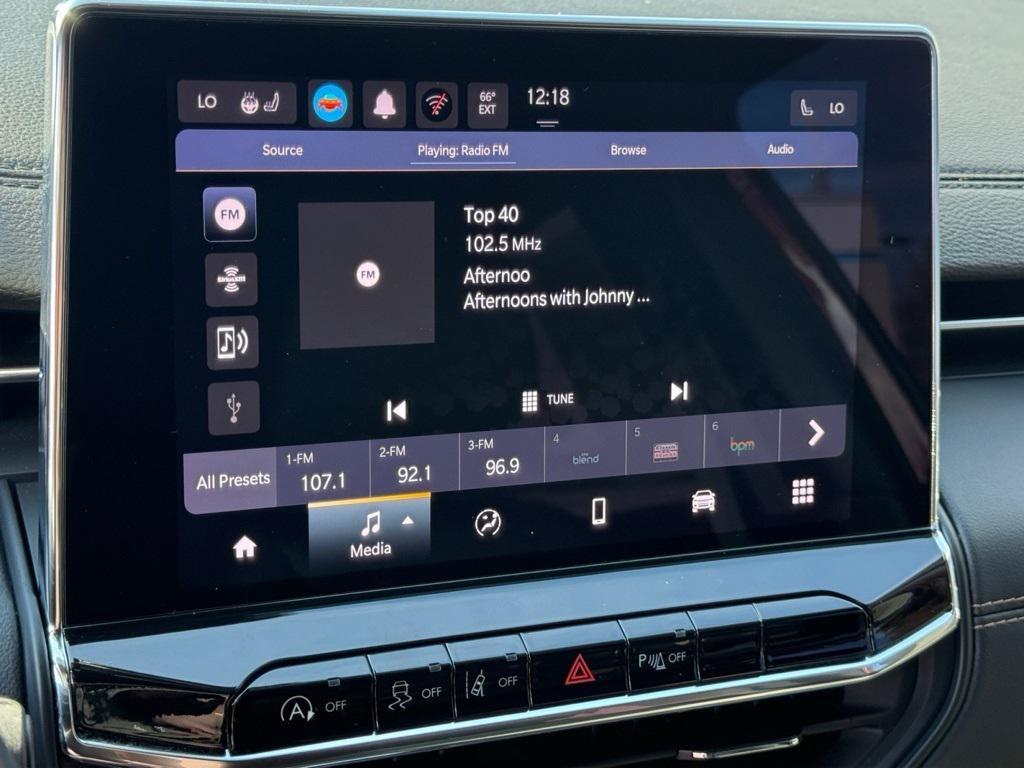 used 2022 Jeep Compass car, priced at $23,069