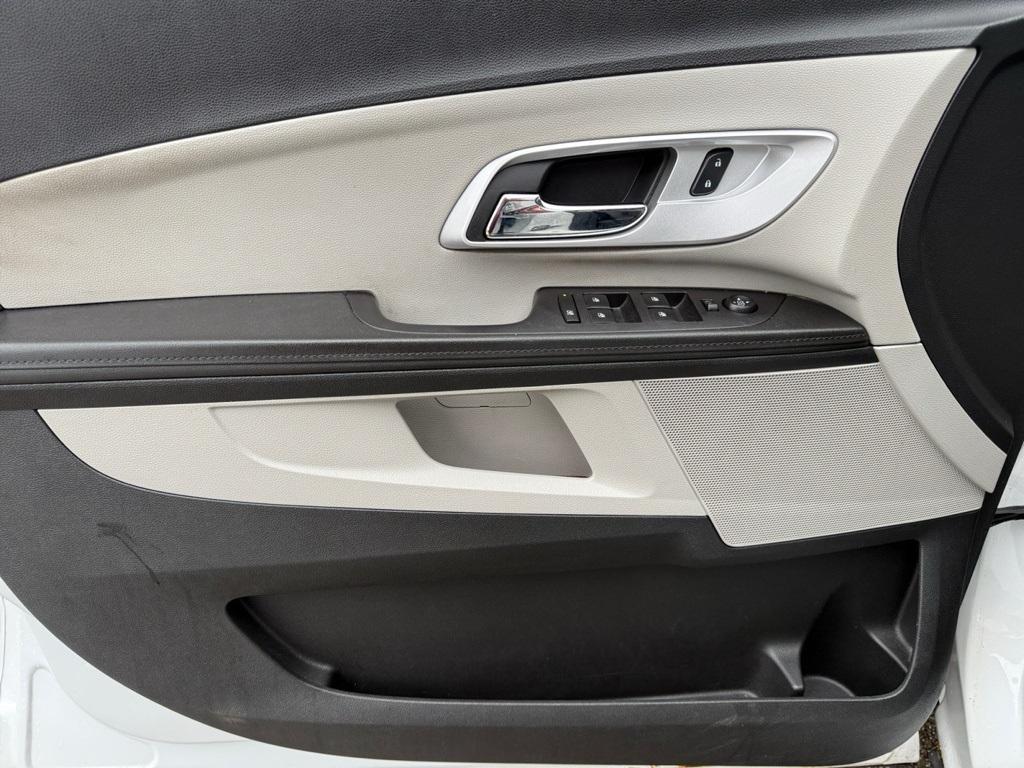 used 2016 Chevrolet Equinox car, priced at $9,629