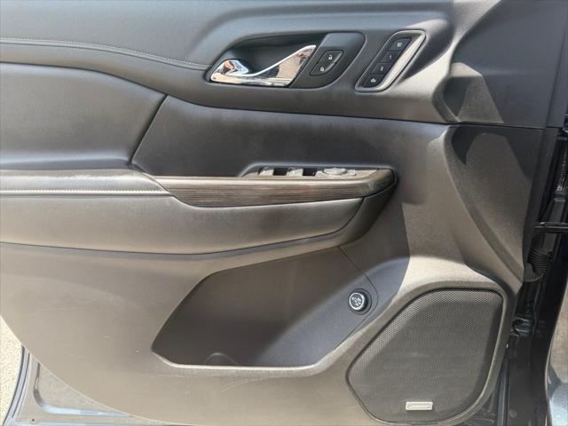 used 2019 GMC Acadia car, priced at $18,988