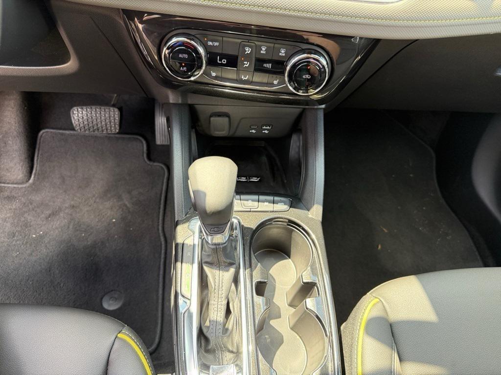 used 2025 Chevrolet TrailBlazer car, priced at $28,900